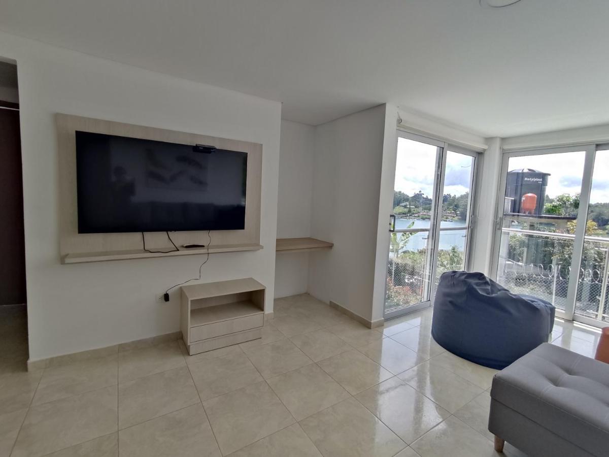 Hotel Aguas Abiertas Guatapé Екстериор снимка