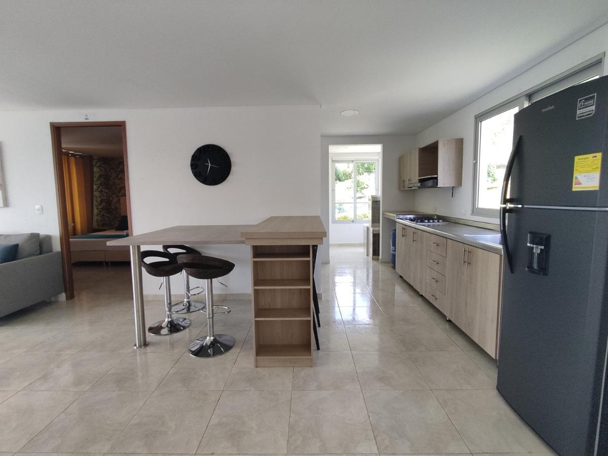 Hotel Aguas Abiertas Guatapé Екстериор снимка